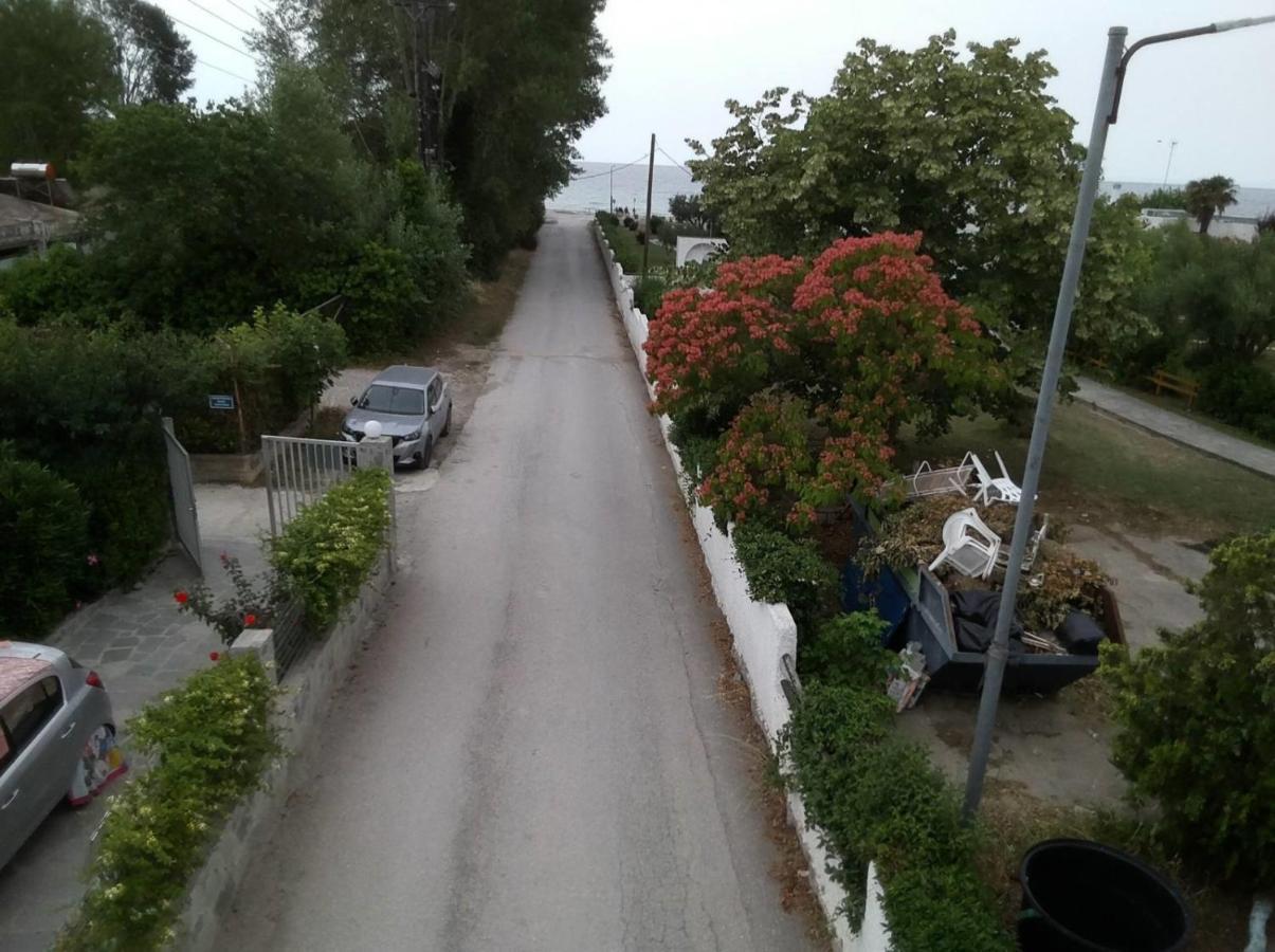 Katerina Rooms Nea Kallikrateia Εξωτερικό φωτογραφία