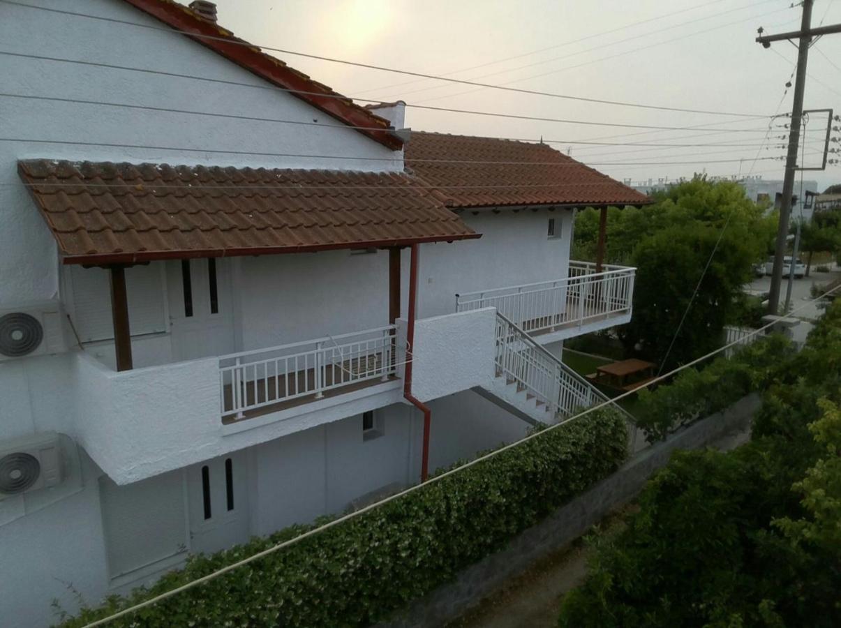 Katerina Rooms Nea Kallikrateia Εξωτερικό φωτογραφία